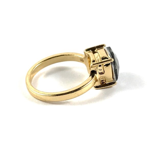 Pretty Gold Tone Rhinestone Ring Size 8 - Picture 2 of 4